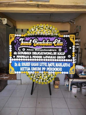 Papan Bunga di Balai Pertemuan Jakarta